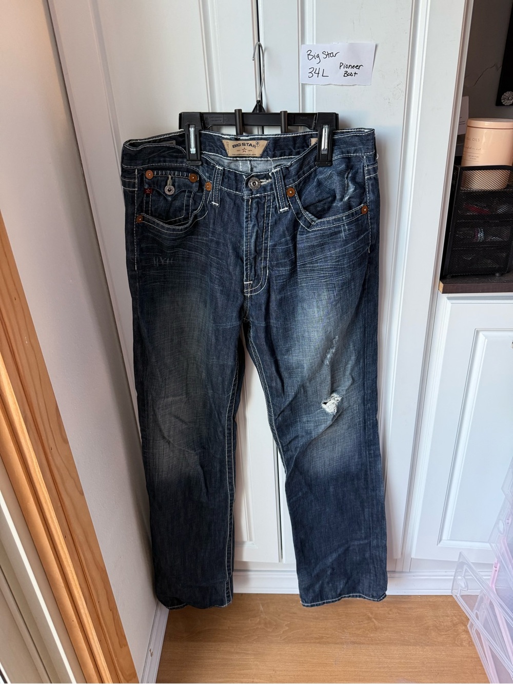 Big Star Men’s Jeans with Distress size 34L “Pioneer Boot”(G1)